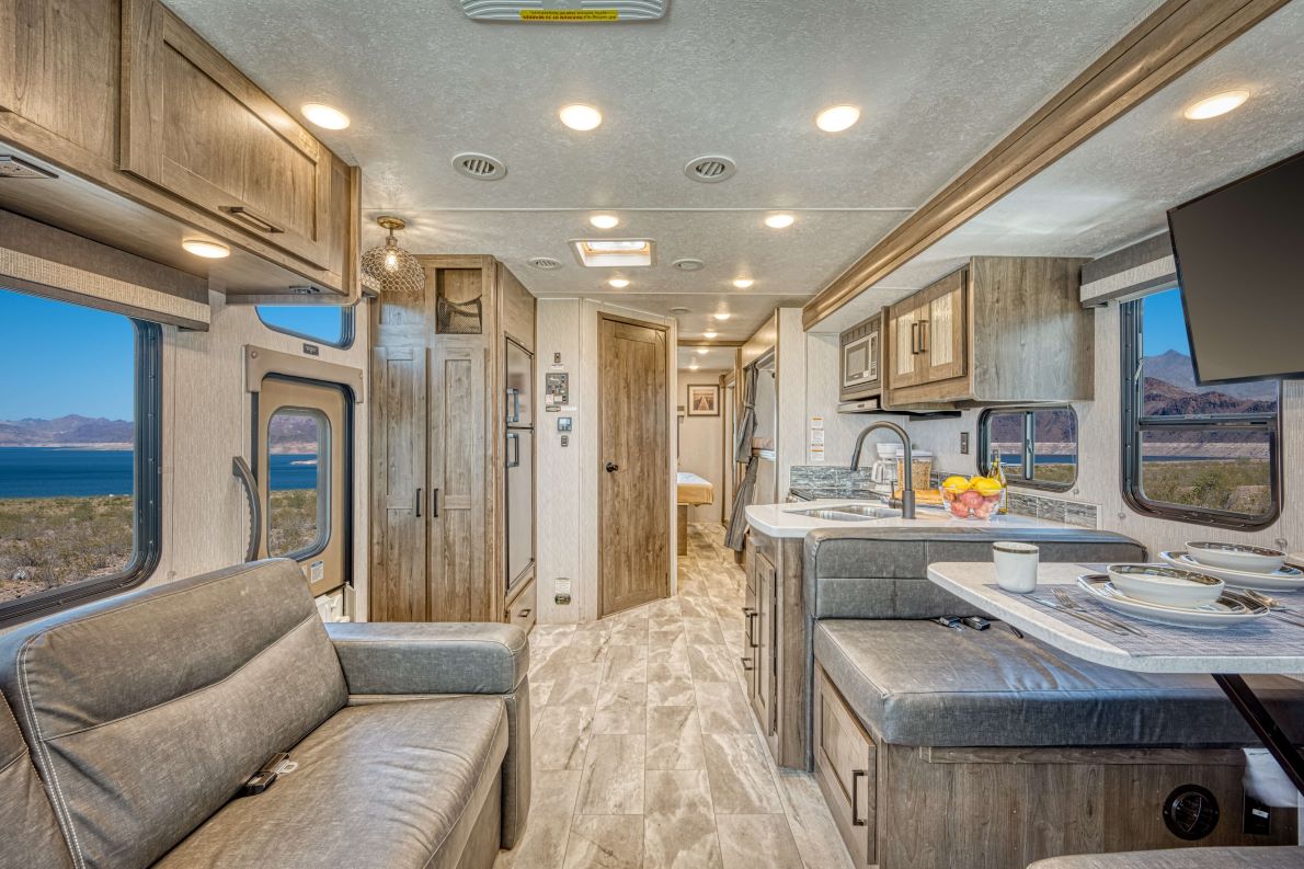 Class A Luxury Sleeper (AF) for Rent 
