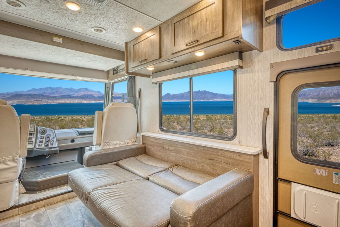 Class A Luxury Sleeper (AF) for Rent 