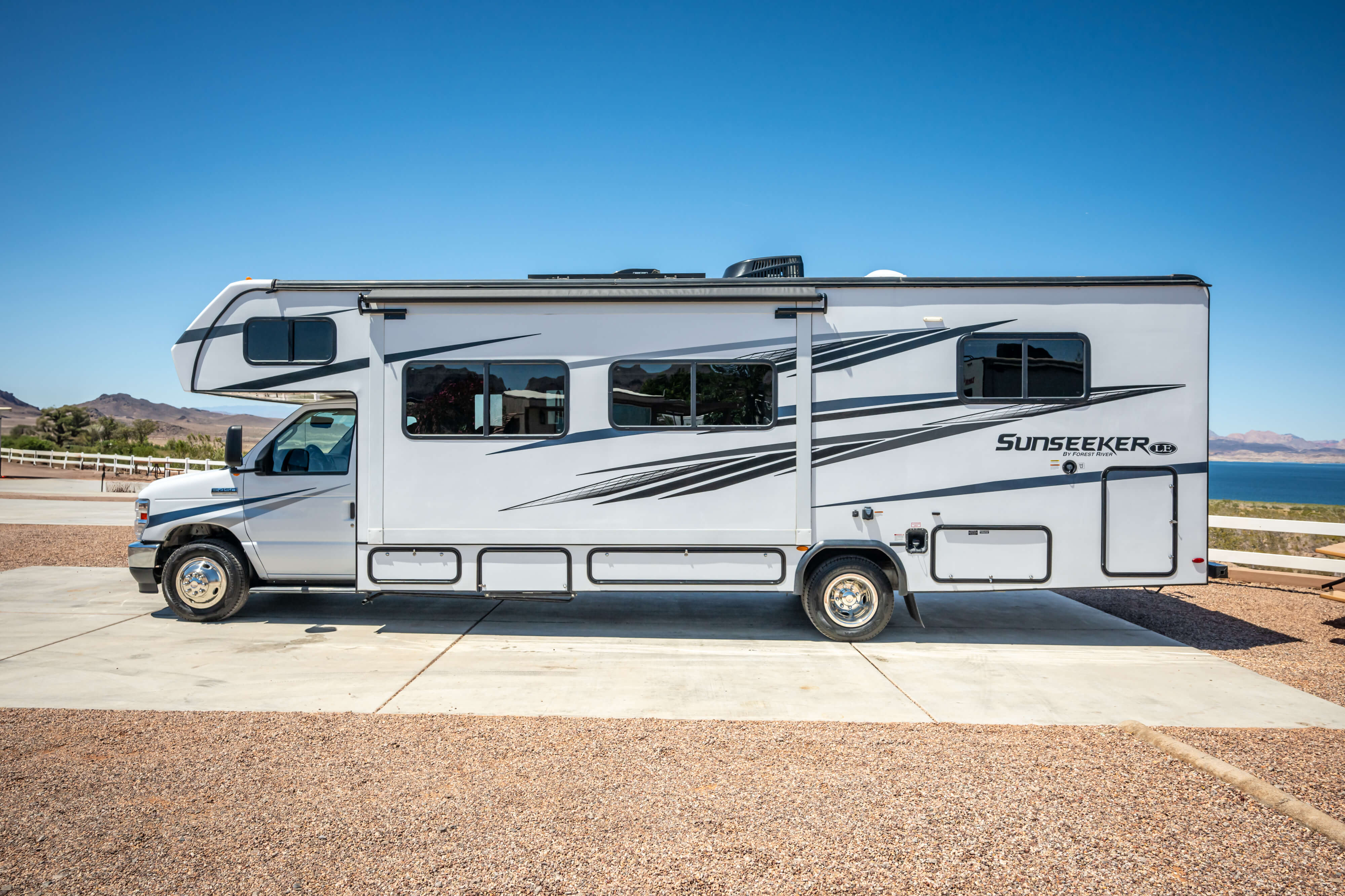 Family Motorhome Family Motorhome