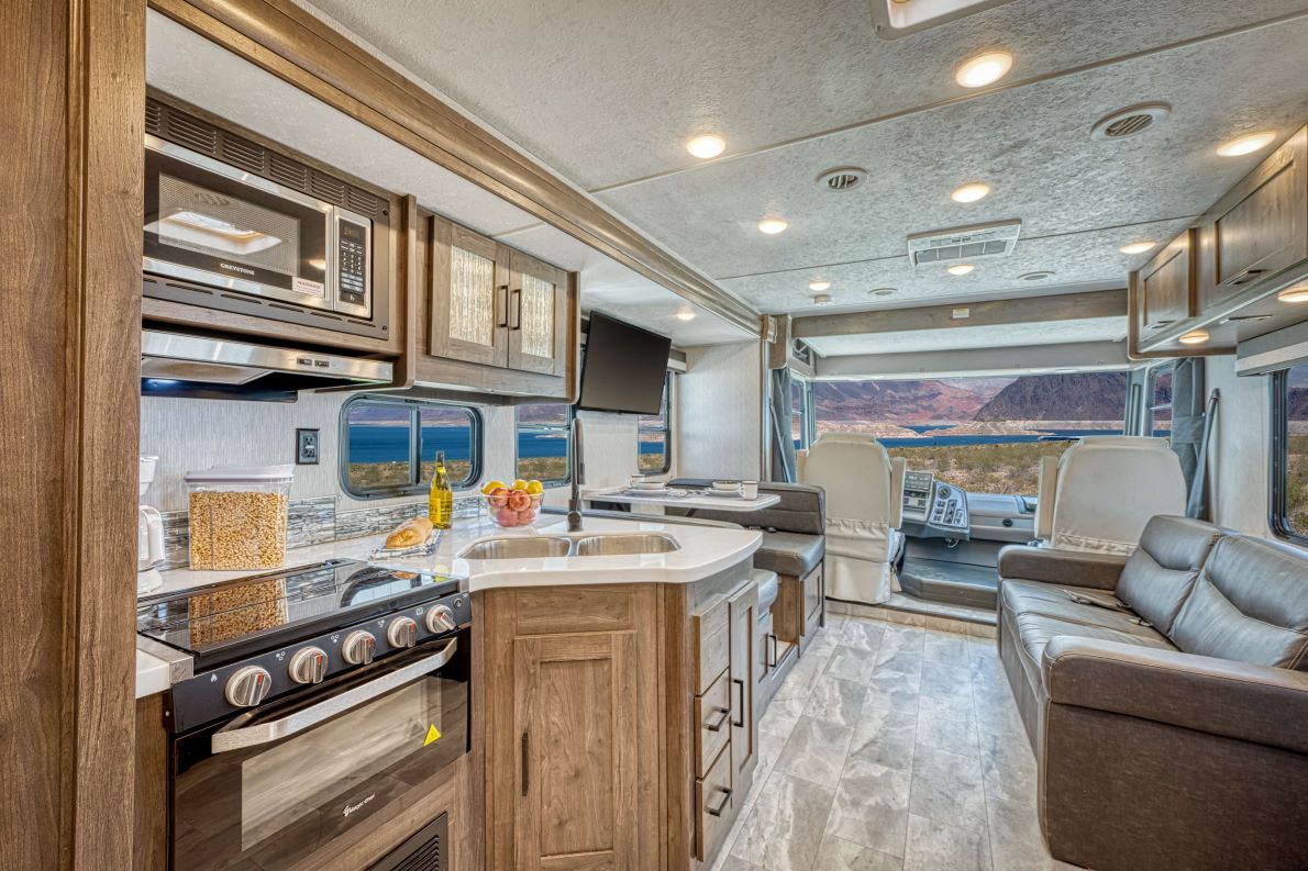 Class A Luxury Sleeper (AF) for Rent 