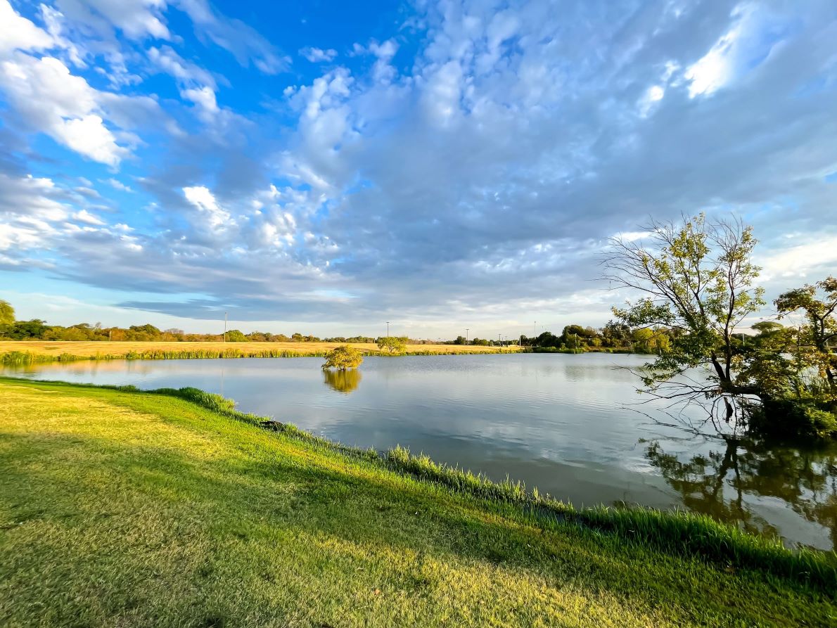 El Monte RV Rentals & Sales in Dallas-Fort Worth, Texas (DFW) El Monte RV Rentals & Sales in Dallas-Fort Worth, Texas (DFW)